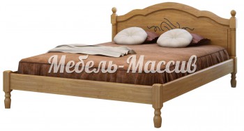 Кровать Лама модель №2 из массива дерева