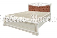 Кровать Пальмира из массива дерева