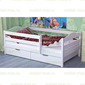 Кровать Амалия из массива дерева