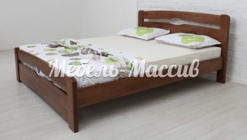 Кровать Бейли из массива дерева