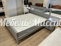 Кровать Нортон из массива дерева